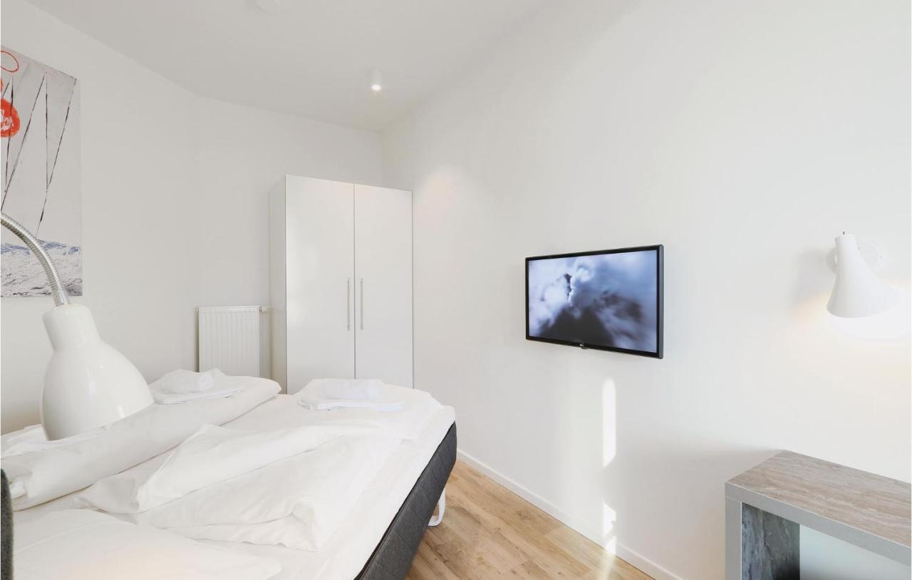 Cozy Apartment In Luebeck Travemuende With Sauna Екстериор снимка